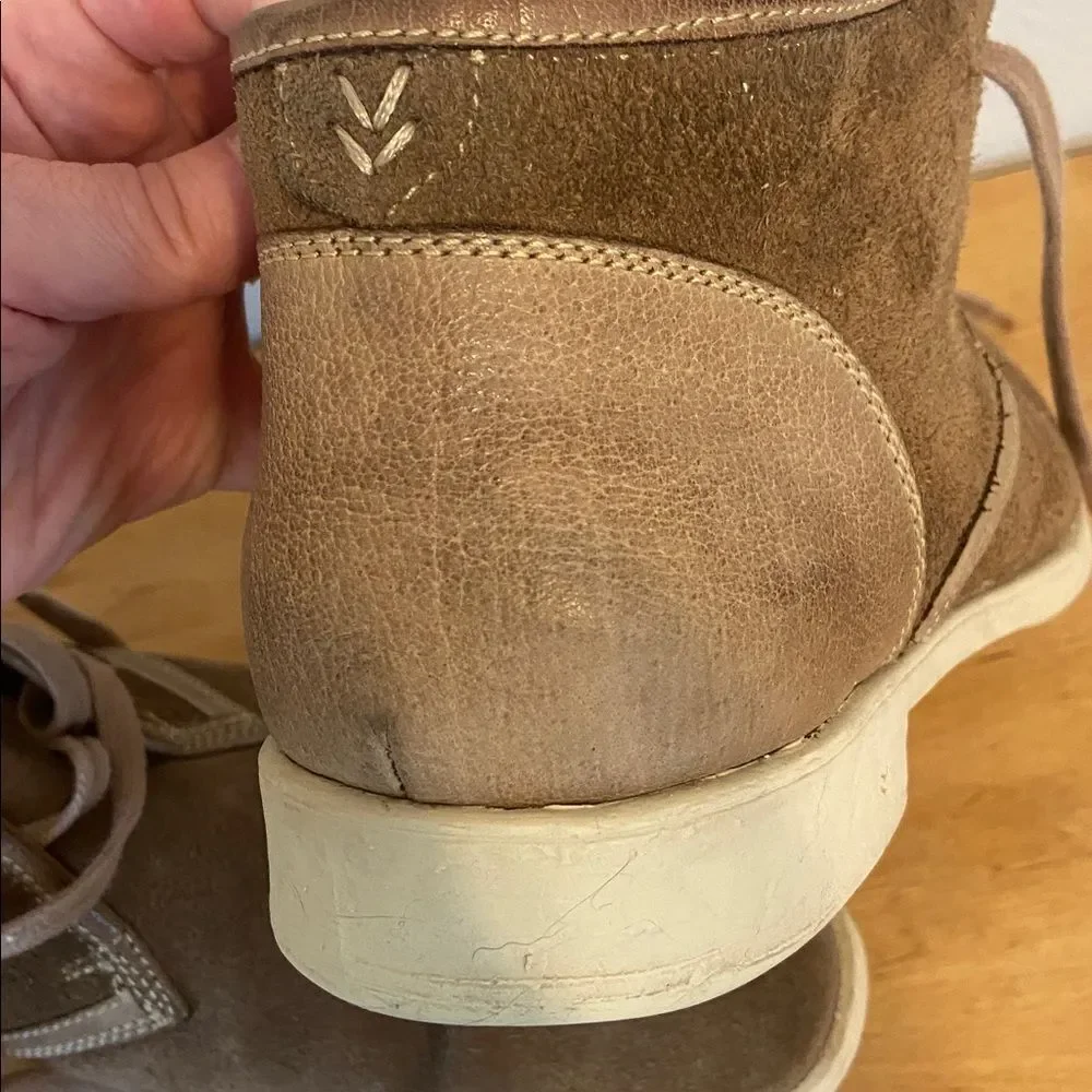 John Varvatos Two-Tone Brown Dylan Suede Chukka Boots Size 10 1/2